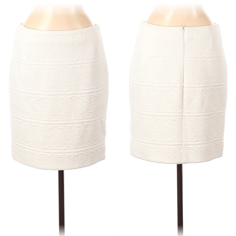Akris Punto Mini Pencil Skirt